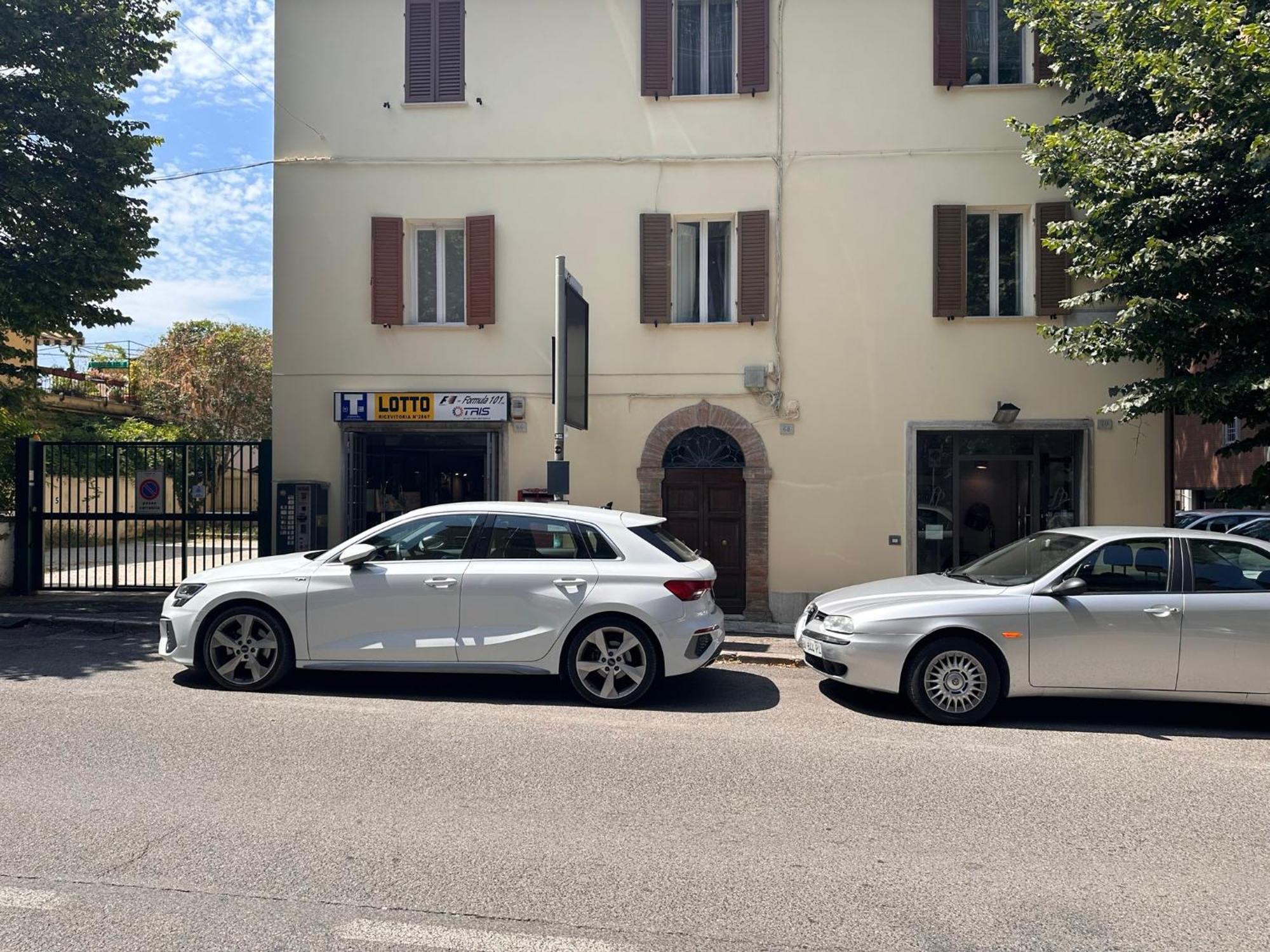 Centralissimo - Nuovo - Parcheggio Privato Περούτζια Εξωτερικό φωτογραφία